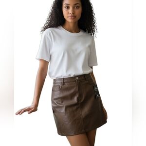 JULIANA'S Boutique Brown Faux Leather Mini Skirt Floral Embossed. Size Small NWT
